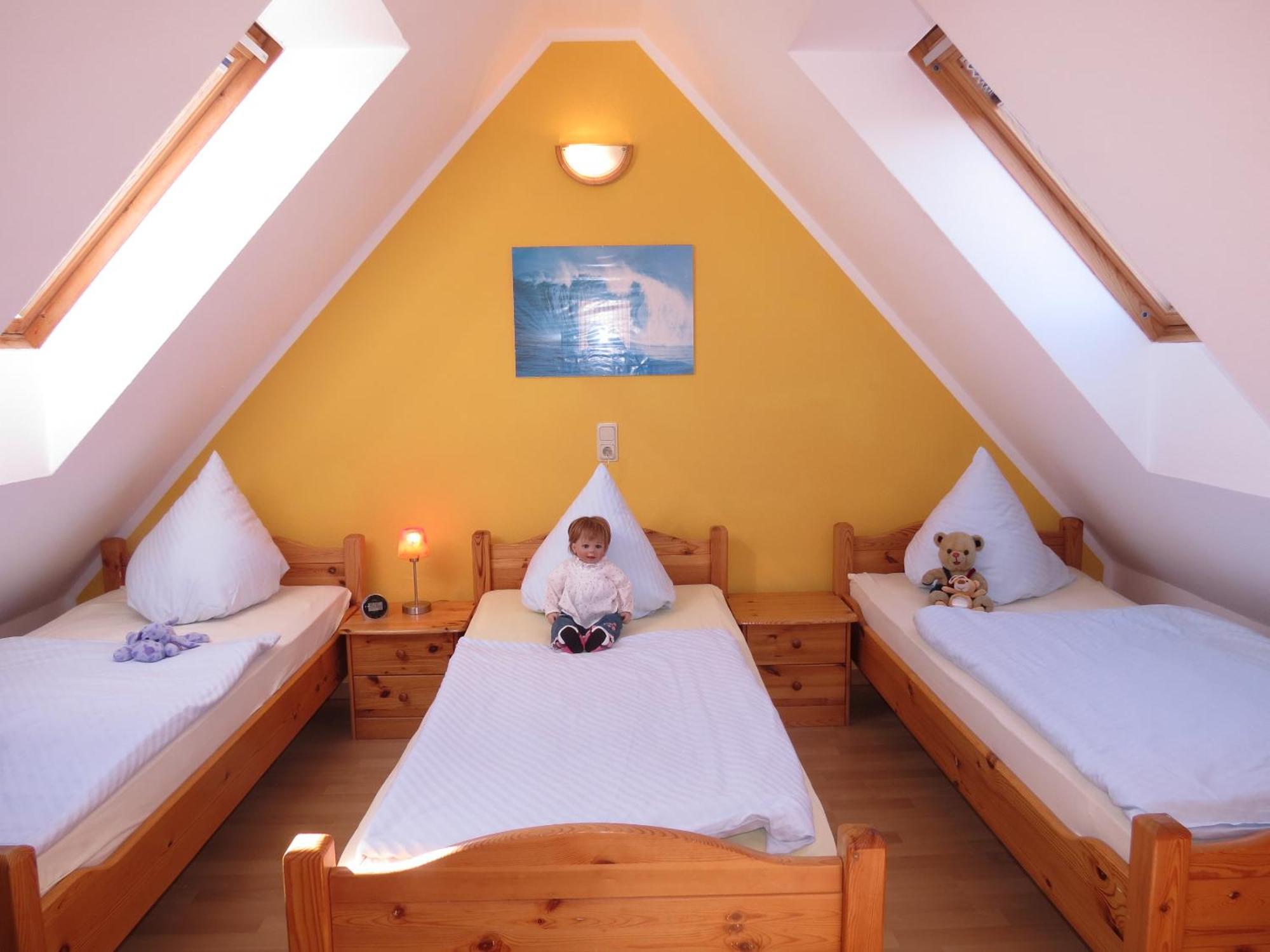 Ferienwohnungen Wiek, Haus Luv & Lee Wiek auf Rügen Exterior foto